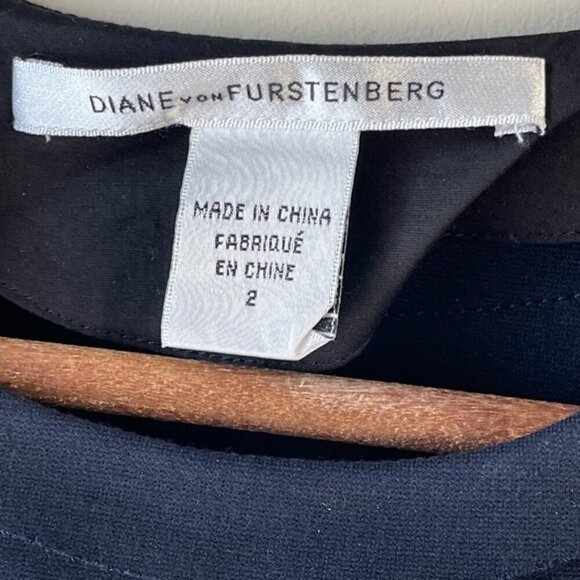 Diane Von Furstenberg DVF Plateau Bee Dress 2 Navy Blue work office date sheath - Picture 6 of 11